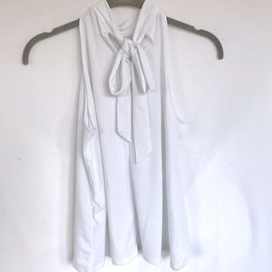 Banana Republic NWT tie front top white size Petite XS, white blouse